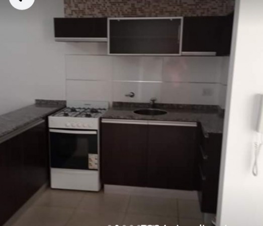 VENTA DEPARTAMENTO 1 DORMITORIO . Excelente zona de la ciudad de Rosario.