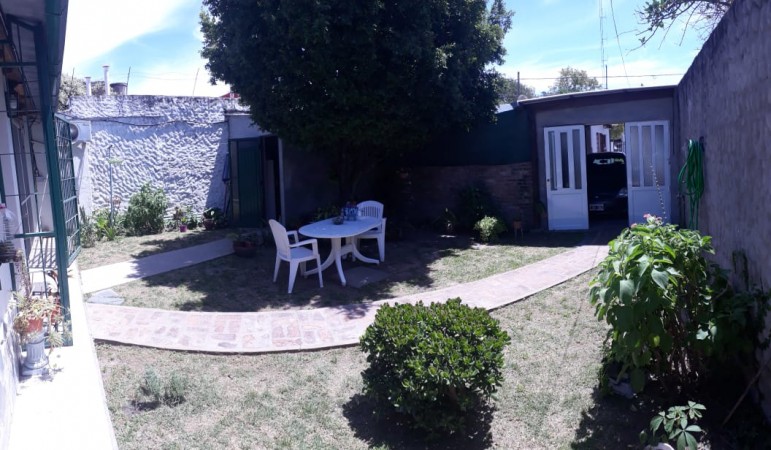 VENTA CASA  1 DORMITORIO - FISHERTON 