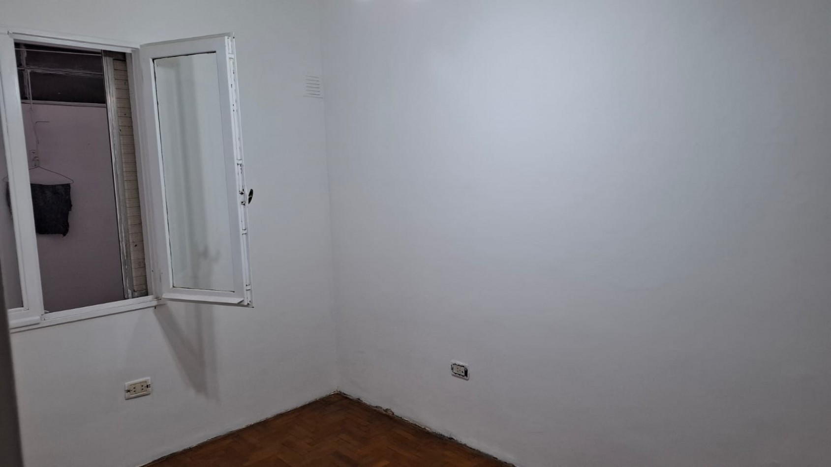 ALQUILER DEPARTAMENTO 2 DORMITORIOS CON PATIO - ABASTO - 