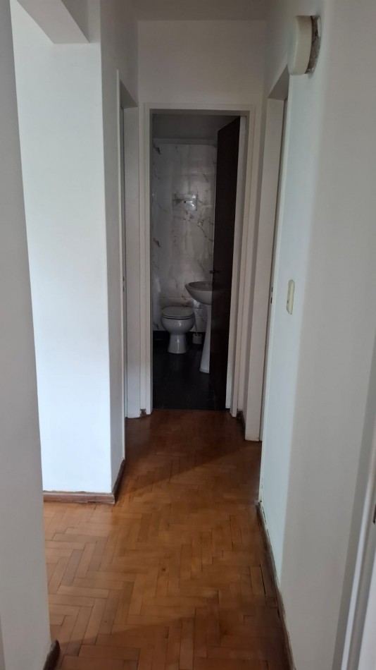 ALQUILER DEPARTAMENTO 2 DORMITORIOS CON PATIO - ABASTO - 