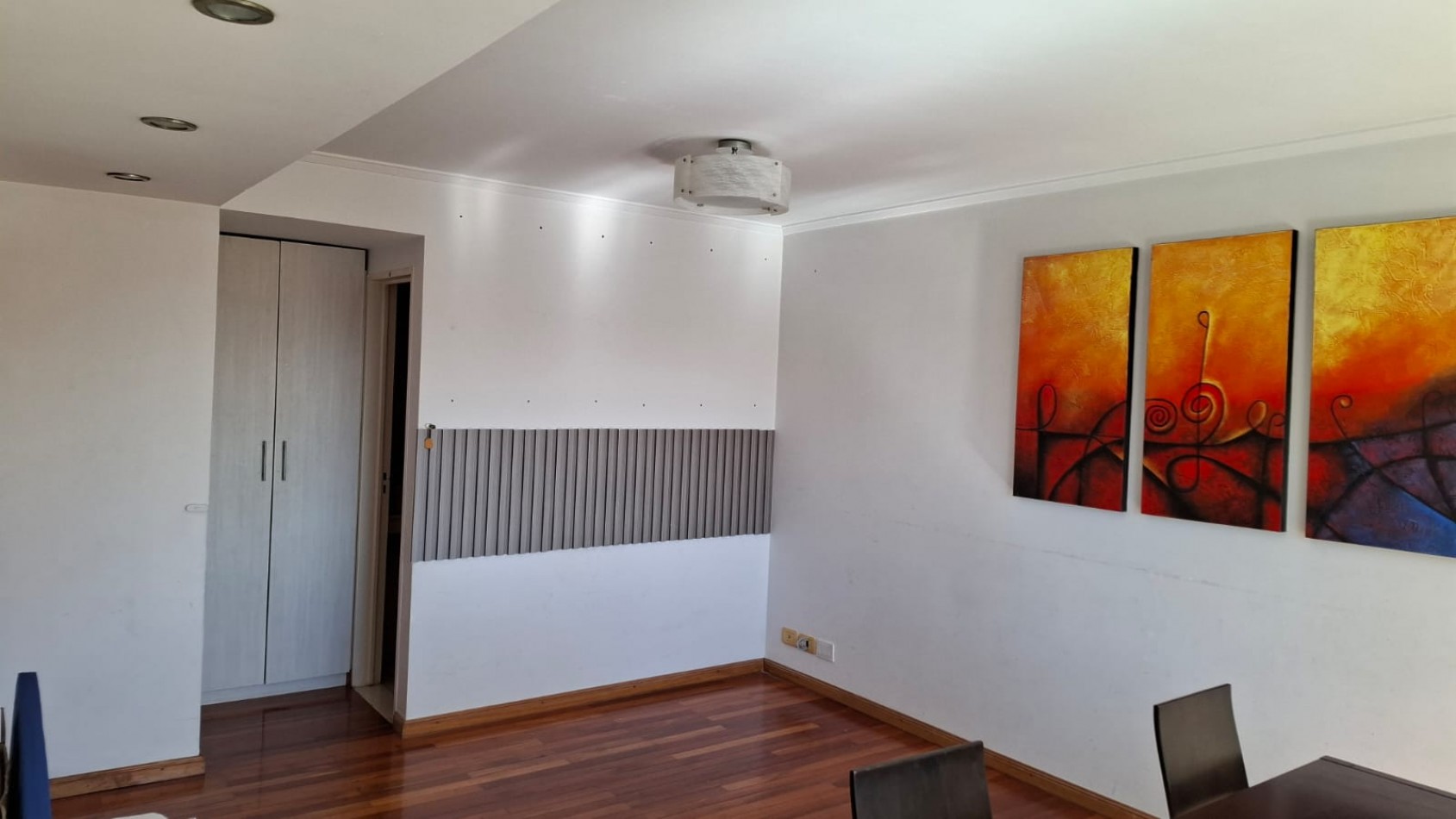 DEPARTAMENTO PISO EXCLUSIVO 3 DORMITORIOS - DOBLE COCHERA - CENTRO