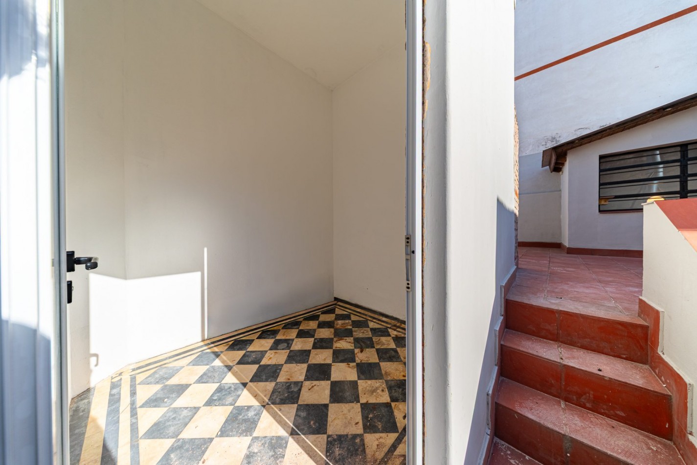 Casa de 3 dormitorios, patio, cochera y terraza con parrillero | Rosario