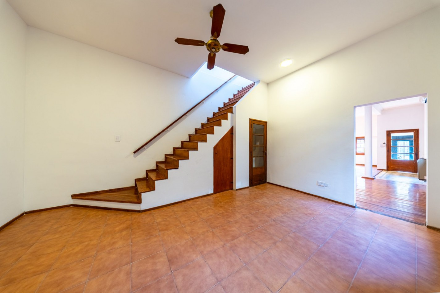 Casa de 3 dormitorios, patio, cochera y terraza con parrillero | Rosario