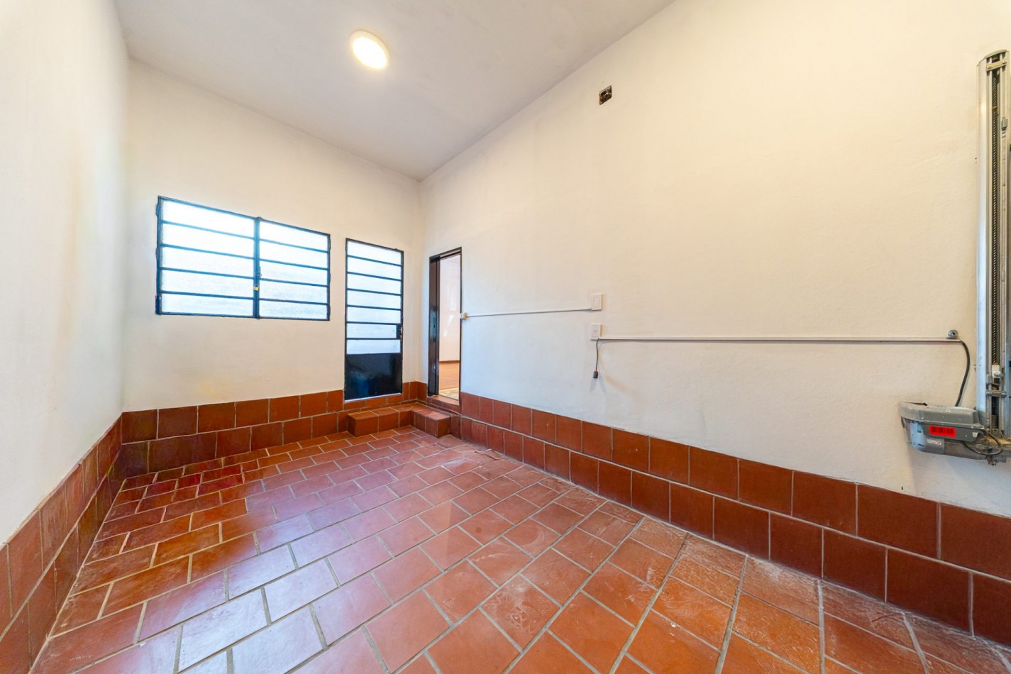 Casa de 3 dormitorios, patio, cochera y terraza con parrillero | Rosario